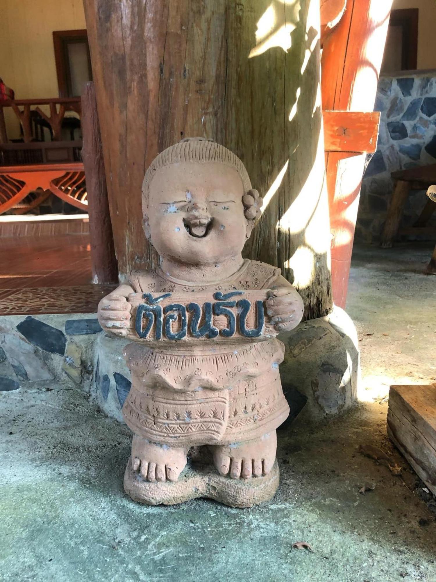Lungsonhouse Pai Villa Bagian luar foto