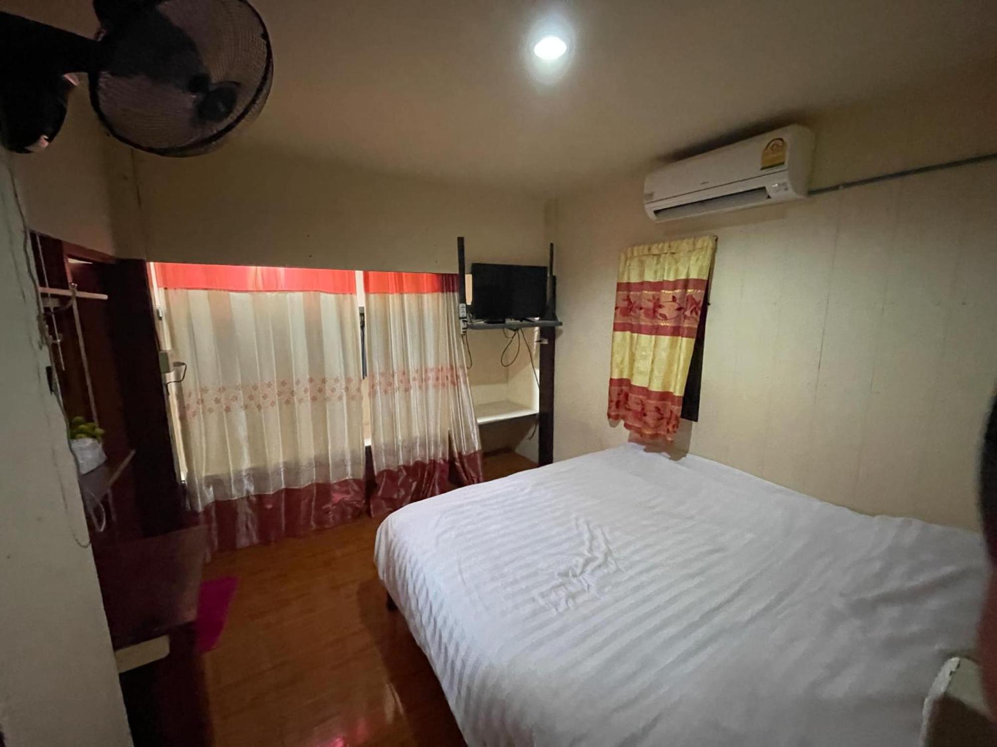 Lungsonhouse Pai Villa Bagian luar foto