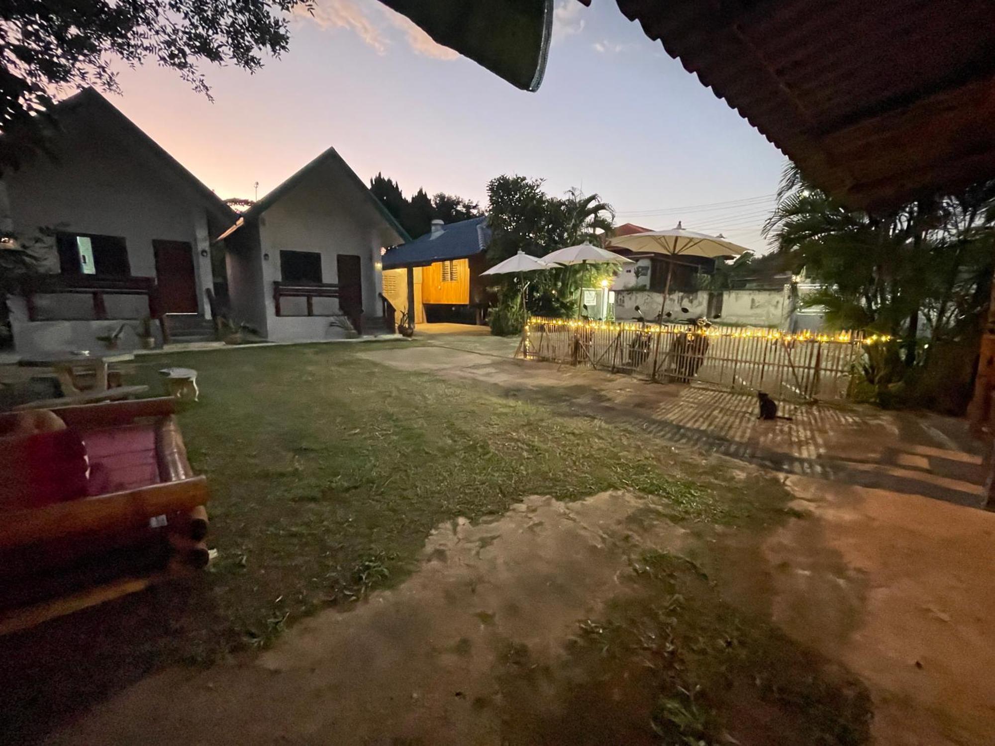 Lungsonhouse Pai Villa Bagian luar foto